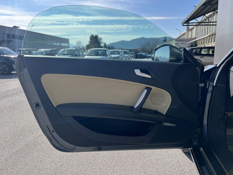 Audi TT  3.2 V6 QUATTRO S TRONIC ADVANCED PLUS