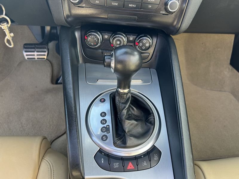 Audi TT  3.2 V6 QUATTRO S TRONIC ADVANCED PLUS