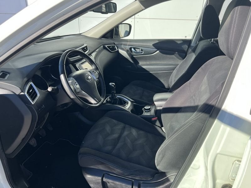 Nissan X-Trail  1.6 dCi 130 4WD Tekna