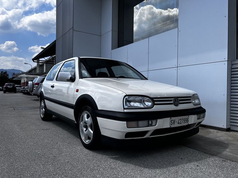 Volkswagen Golf  Golf 2.0 16V cat 3 porte GTI